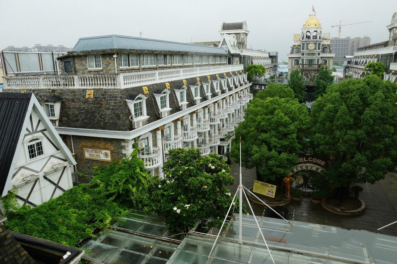 上海市松江区唐人百老汇福利院