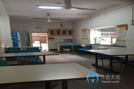 江苏省南京市玄武区锁金社区老年照料中心