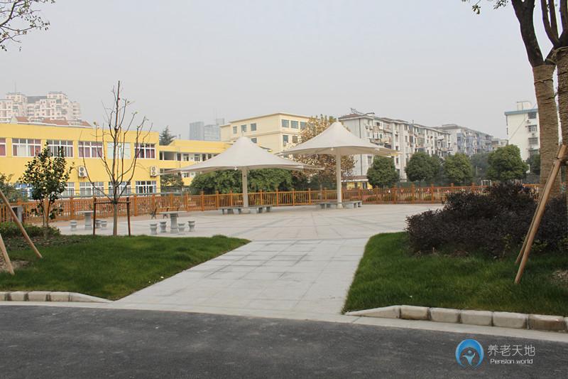 上海闵行区莘庄镇敬老院