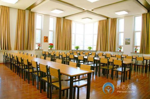 张家口市桥东区建兴老年养护中心
