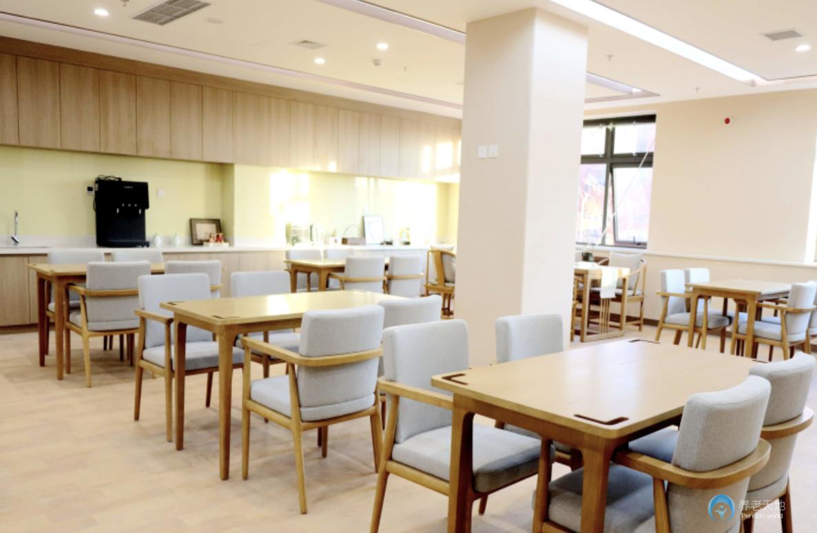 通用芳华(北京美康》长者公寓